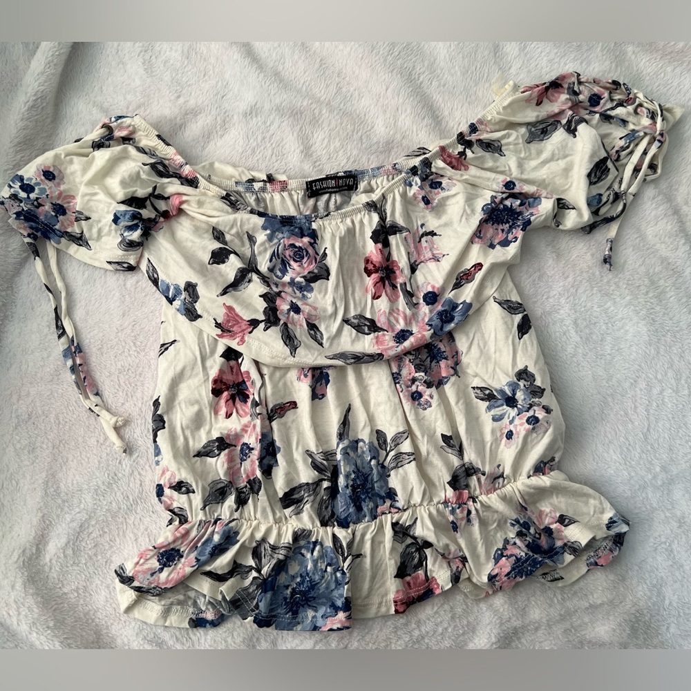 Fashion Nova Floral Ruffle Blouse - Cream and Blue